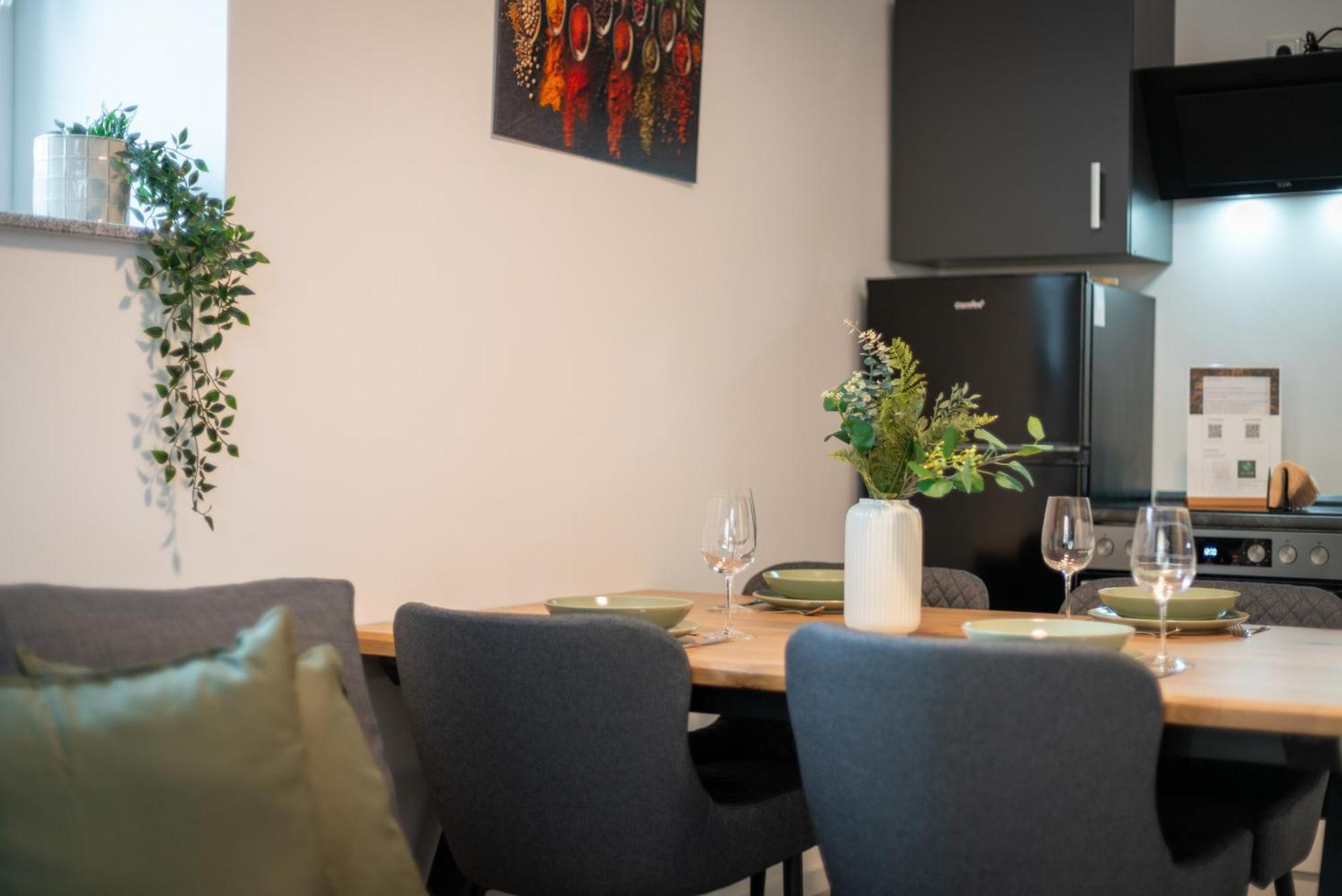 Easytree 4P Switch Tv Apartment Bad Driburg Exterior photo